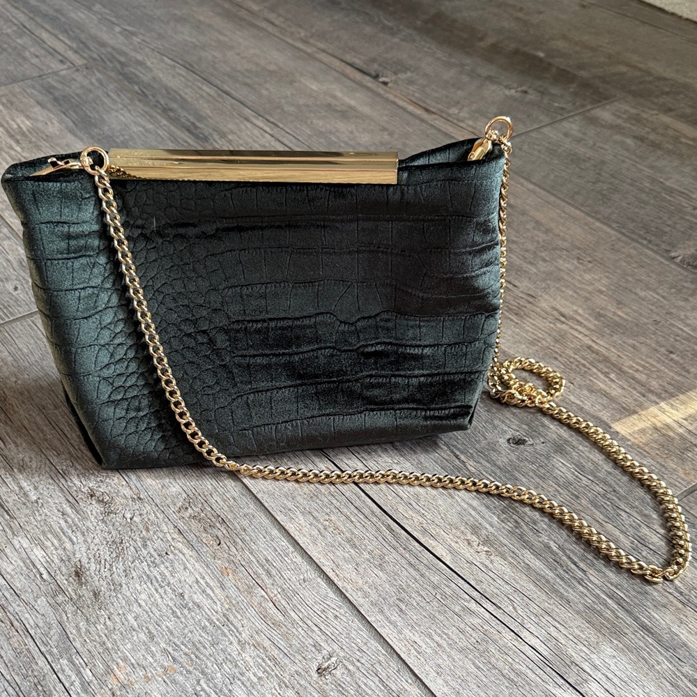 Stella & Dot Everything Bag Green Velvet Croc Print